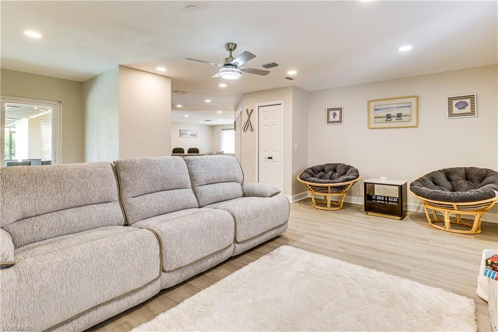 6030 Perthshire LN photo 12