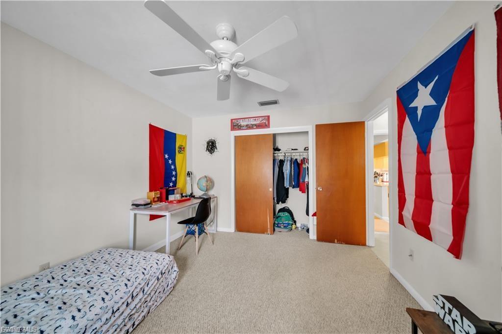 836 SW Trafalgar PKWY A photo 11