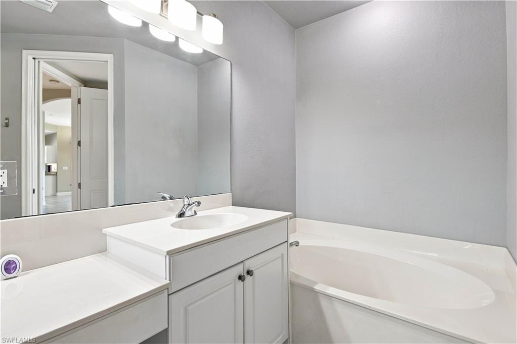 15811 Prentiss Pointe CIR 102 photo 14