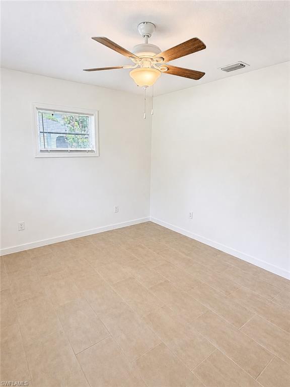 28017 Pasadena DR photo 11
