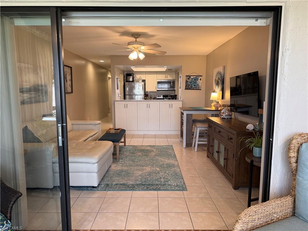 200 Lenell RD 326 photo 6