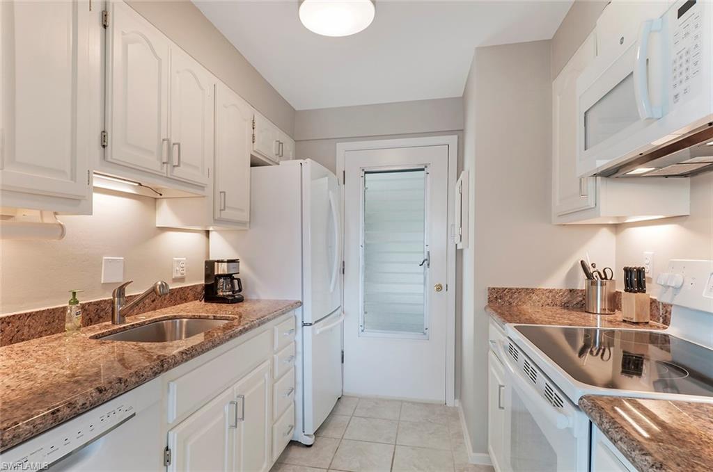 1300 Gulf Shore BLVD N 406 photo 12