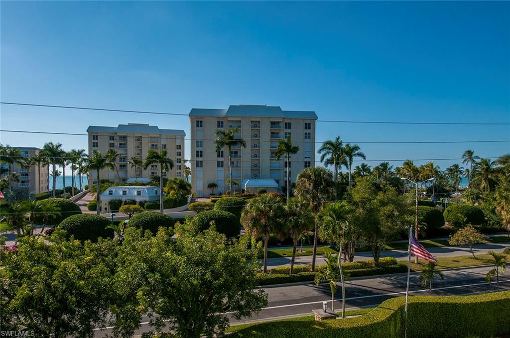 1300 Gulf Shore BLVD N 406 photo 26