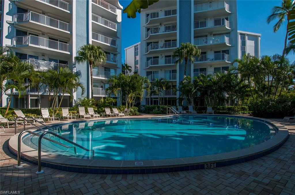 1300 Gulf Shore BLVD N 406 photo 22