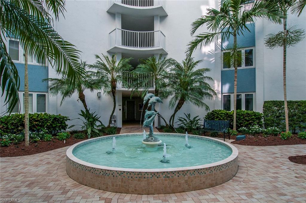 1300 Gulf Shore BLVD N 406 photo 7