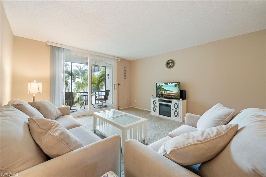 5959 Winkler RD 218 photo 16