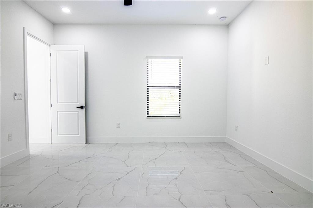 1836 Lindsay ST photo 16