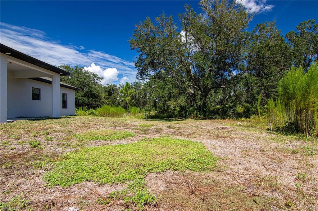 1836 Lindsay ST photo 32