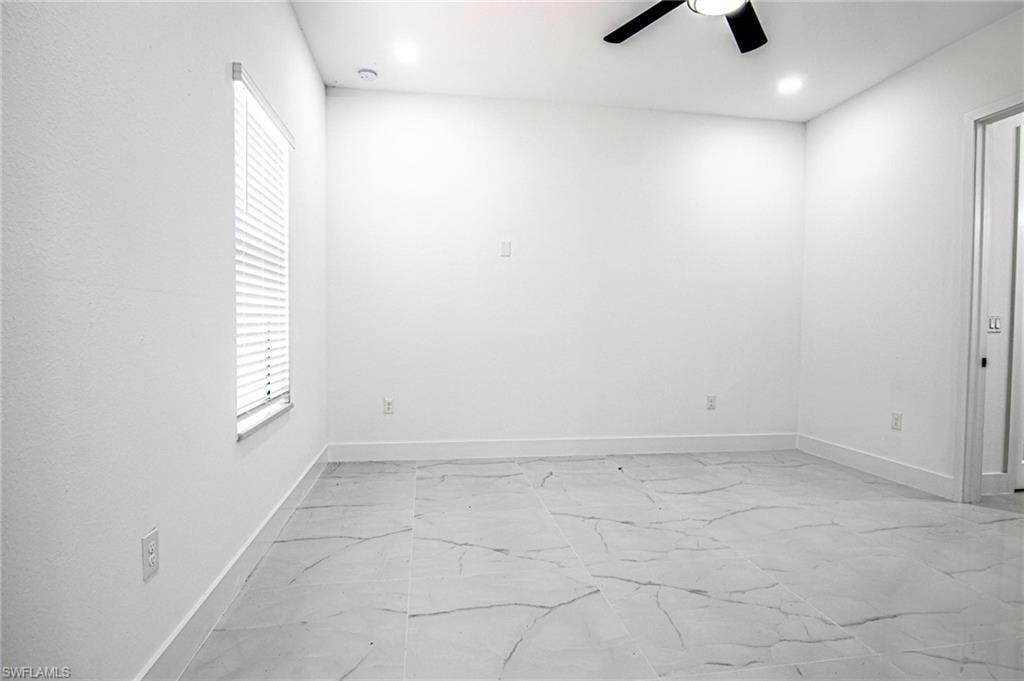 1836 Lindsay ST photo 14