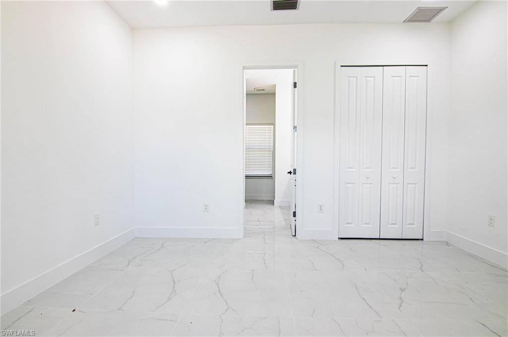 1836 Lindsay ST photo 15
