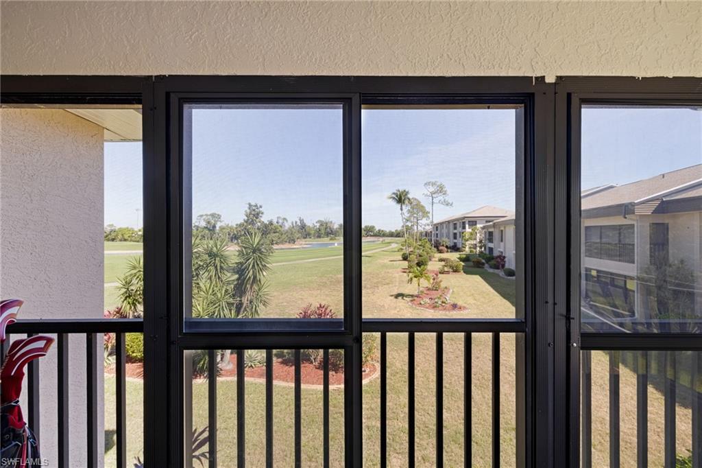 5805 Trailwinds DR 326 photo 29