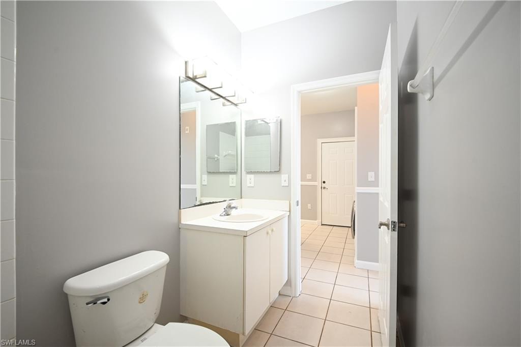 15433 Bellamar CIR 1023 photo 22