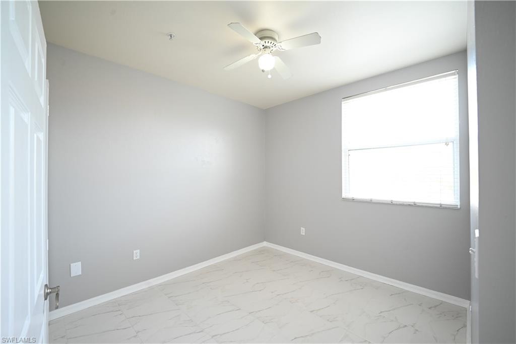 15433 Bellamar CIR 1023 photo 25