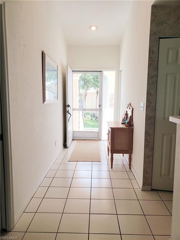 661 Wiggins Lake DR 201 photo 6