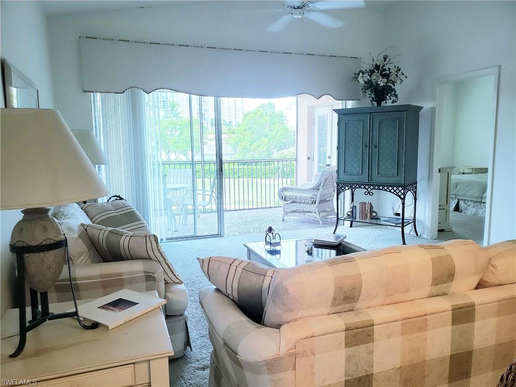 661 Wiggins Lake DR 201 photo 9