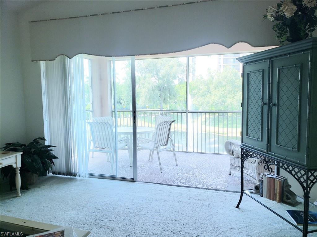 661 Wiggins Lake DR 201 photo 10