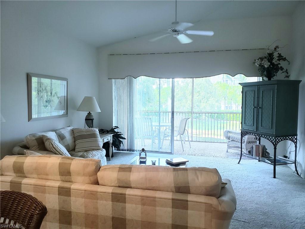 661 Wiggins Lake DR 201 photo 8