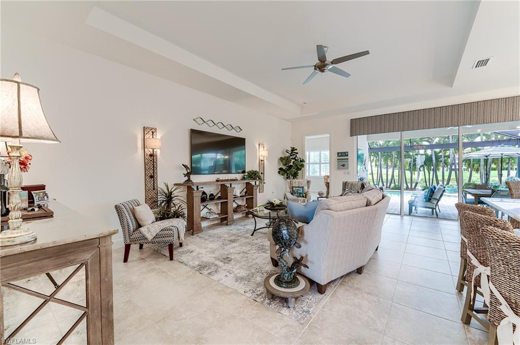 10566 Carena CIR photo 10