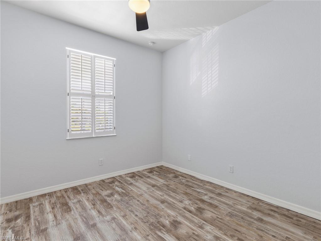 4231 Liron AVE 202 photo 23