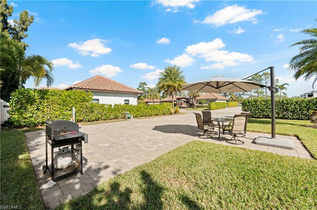 13220 Golden Palms CIR photo 17