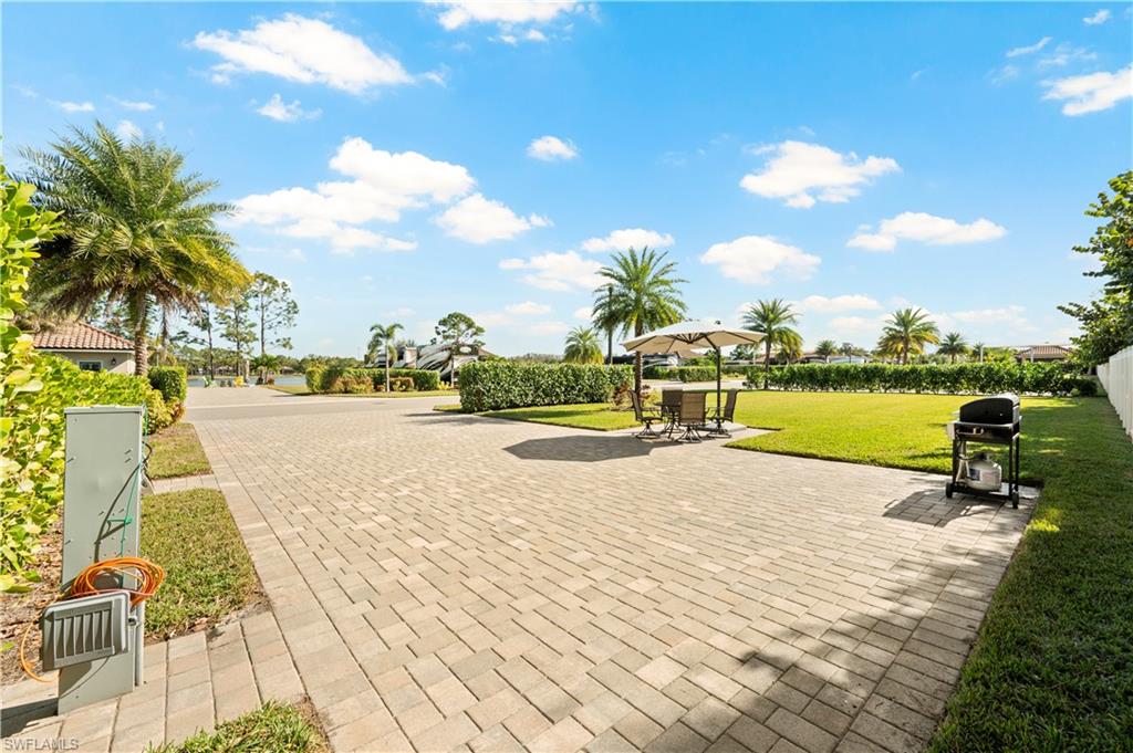 13220 Golden Palms CIR photo 18