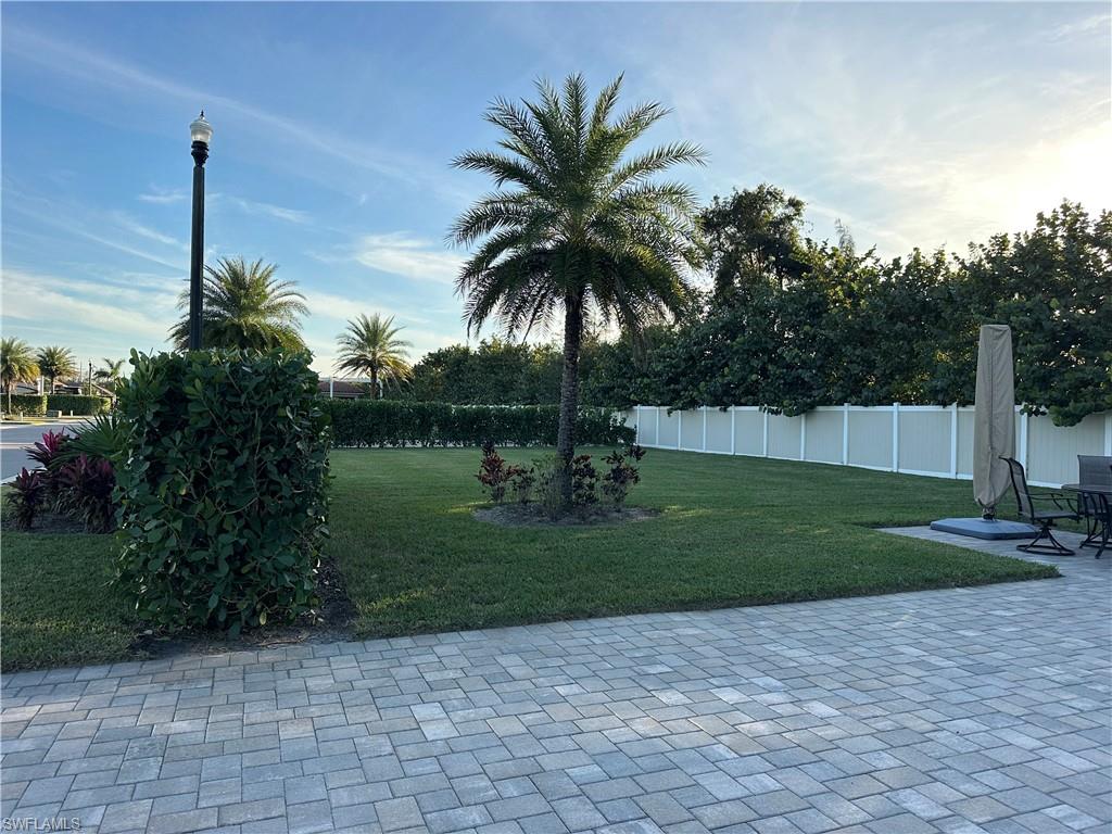 13220 Golden Palms CIR photo 11