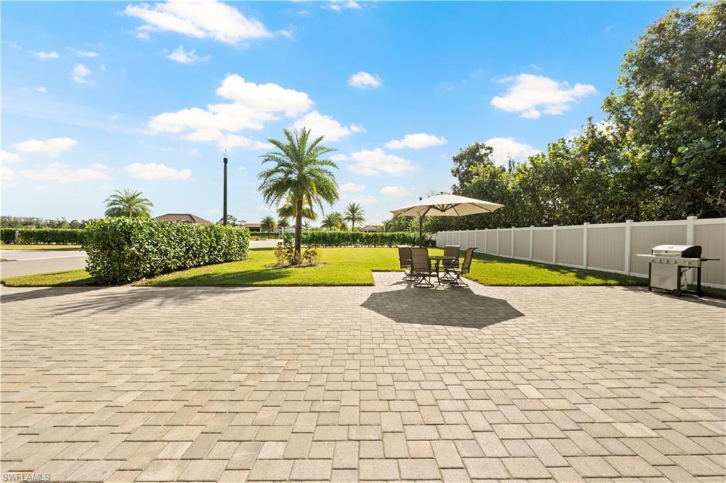 13220 Golden Palms CIR photo 19