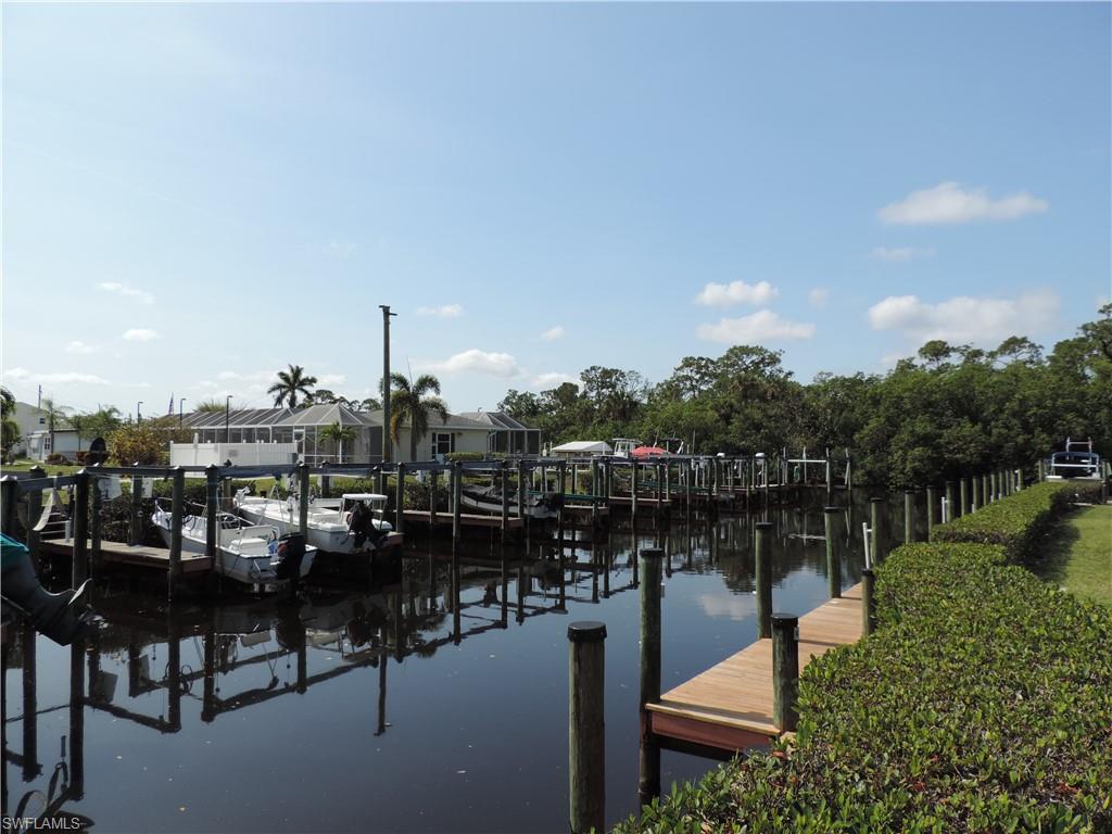 Dock
