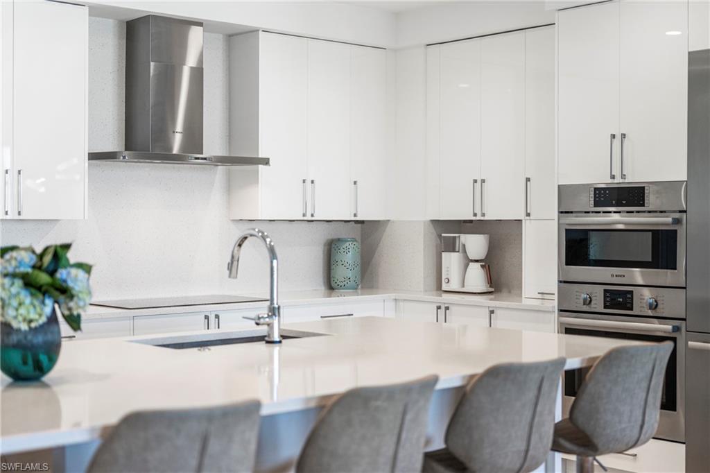 1115 Central AVE 557