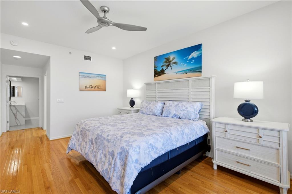 4141 Bay Beach LN 463 photo 17