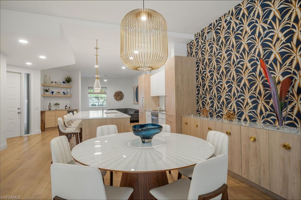 Gorgeous chandelier