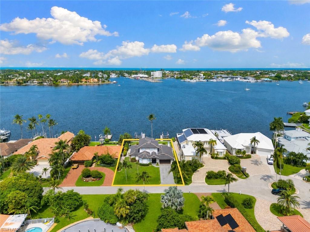 1535 Dolphin LN photo 12