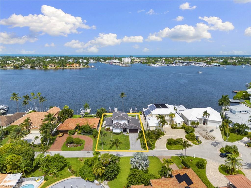 1535 Dolphin LN photo 14