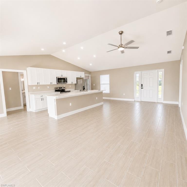 3464 NE 9th PL