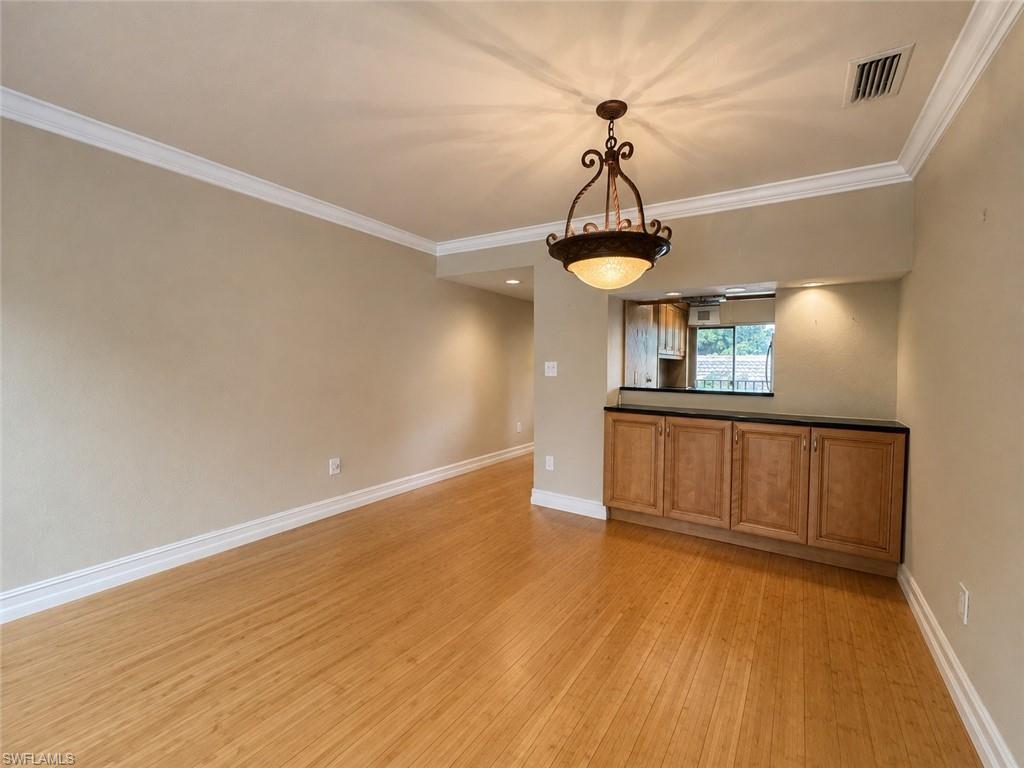 3370 10th ST N 1308 photo 12