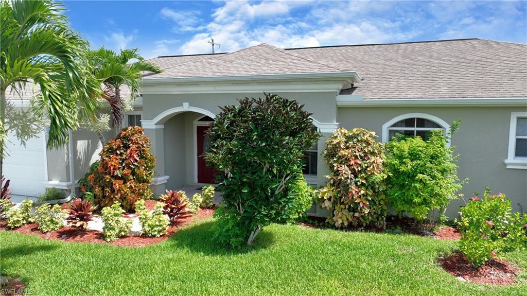 599 Genevieve DR