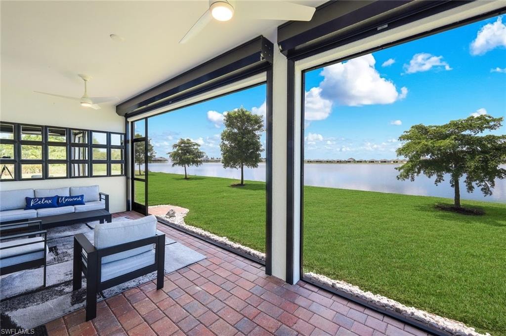 950 Stonewater Lake TER photo 25