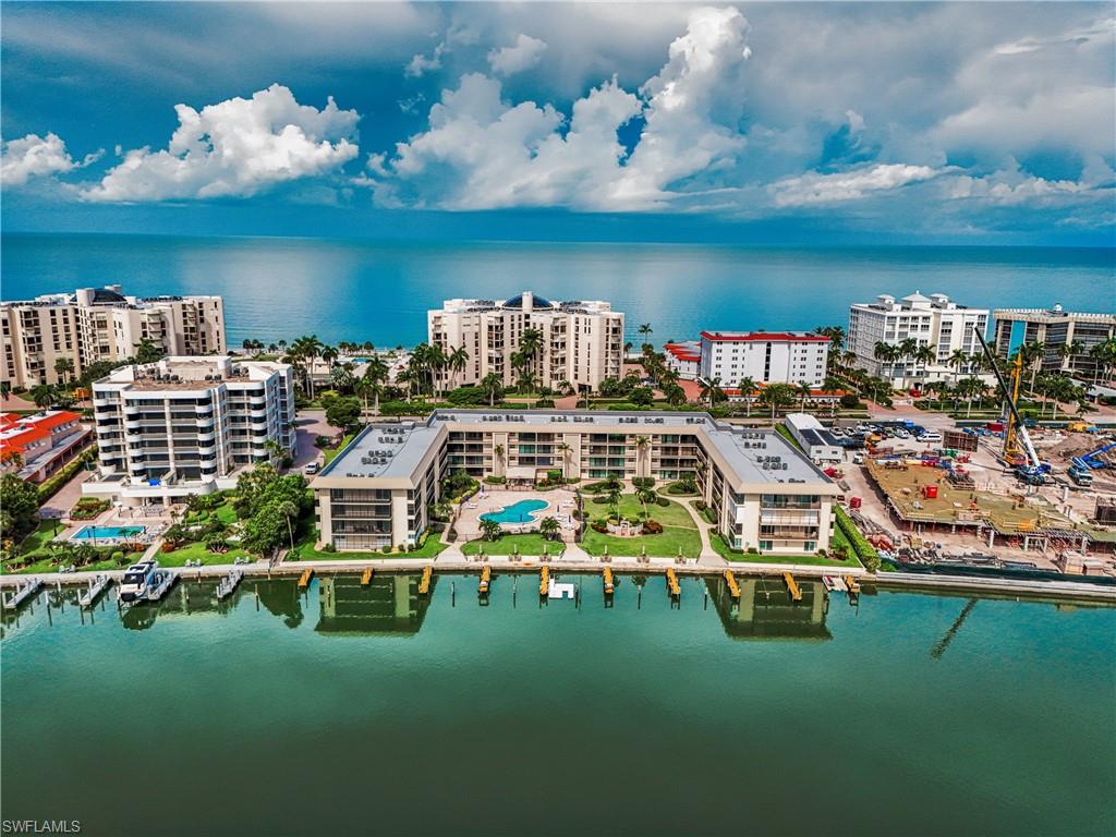 3200 Gulf Shore BLVD N 205