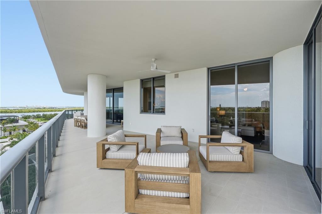 5100 Seagrass BLVD 306 photo 46