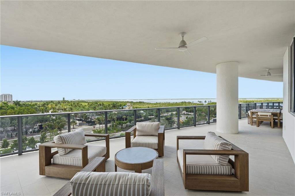 5100 Seagrass BLVD 306 photo 43