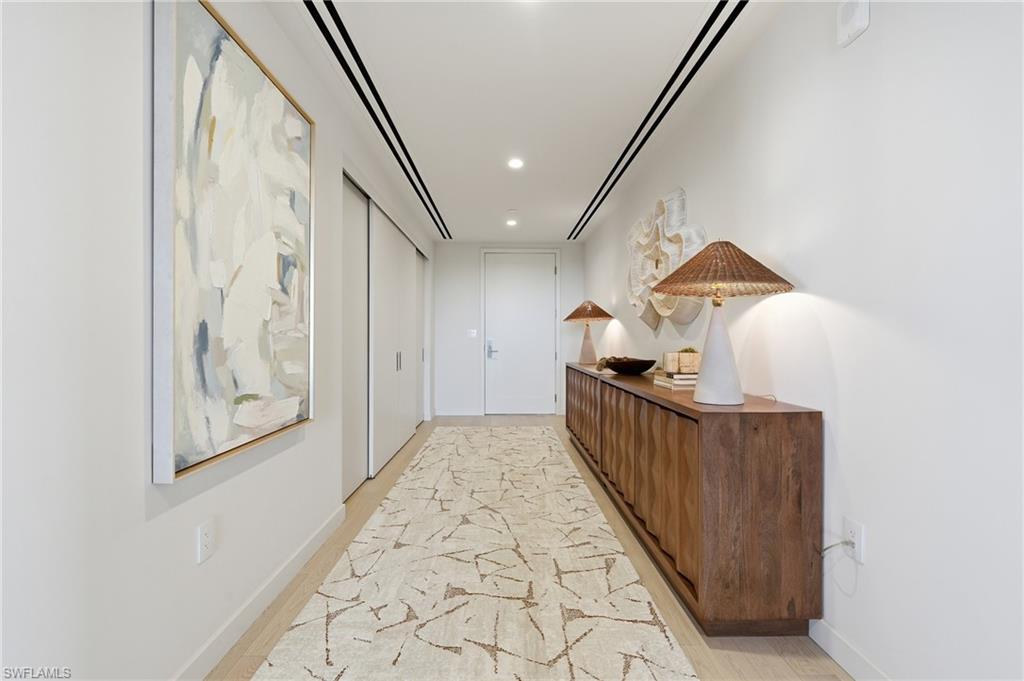 5100 Seagrass BLVD 306 photo 9