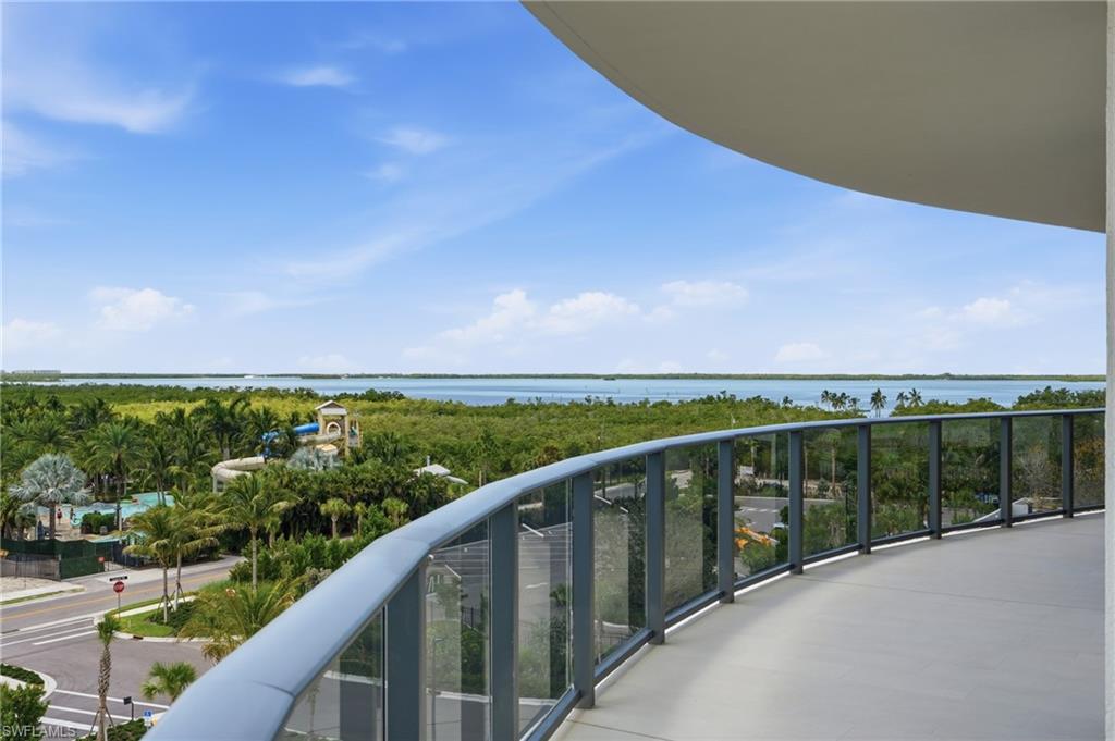 5100 Seagrass BLVD 306 photo 39