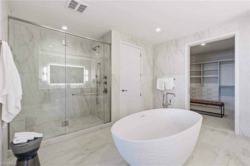 5100 Seagrass BLVD 306 photo 29