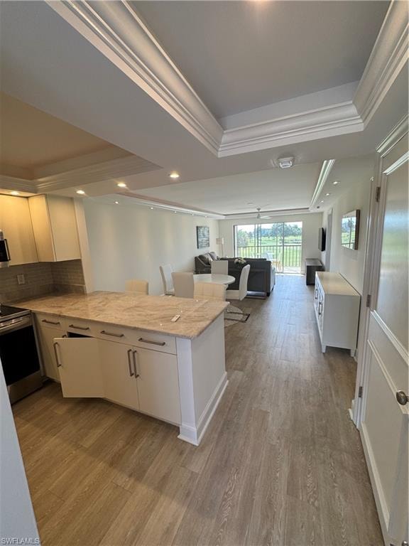 37 High Point CIR E 305