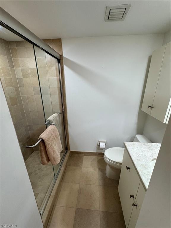 37 High Point CIR E 305 photo 13