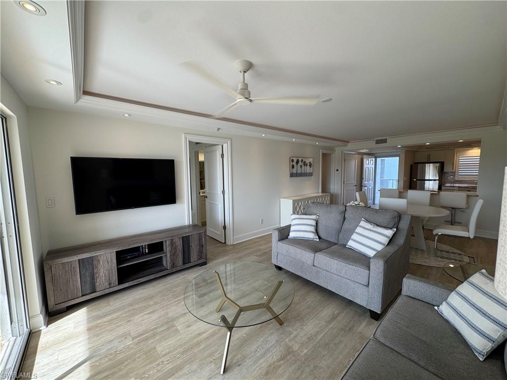 37 High Point CIR E 305 photo 7