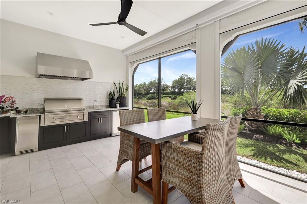 Summer kitchen, ice maker, grill, beverage cooler