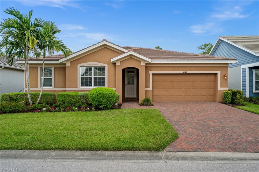 3849 Helmsman DR