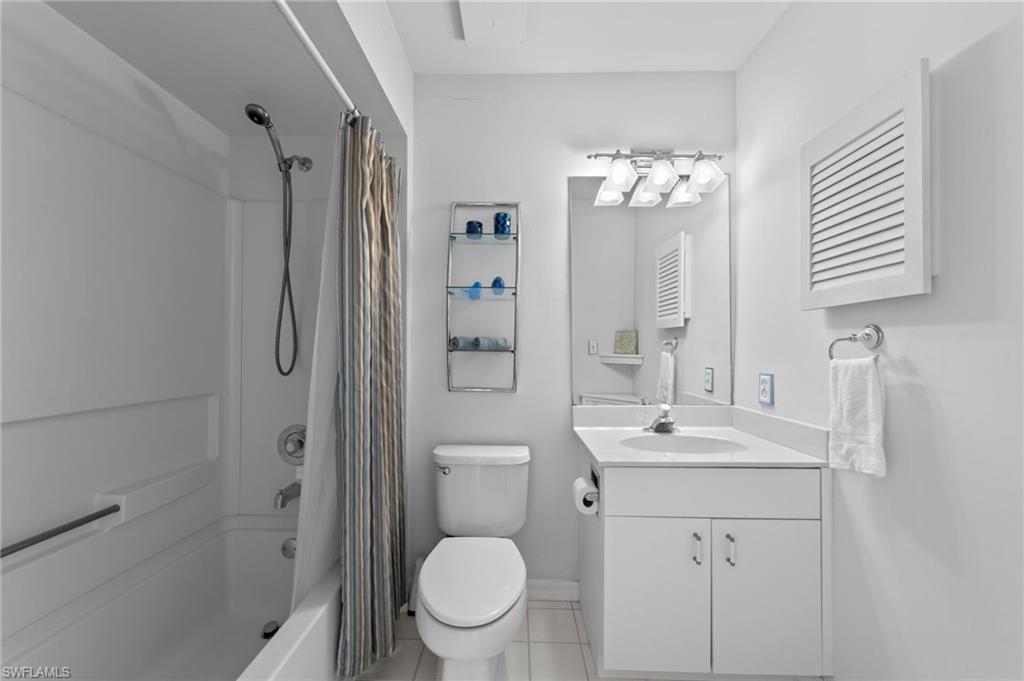 12061 Summergate CIR 204 photo 15