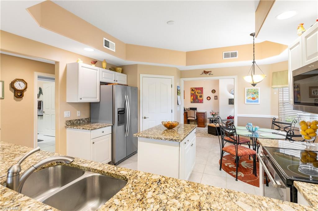 8184 Saratoga DR 801 photo 11